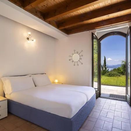 Agave With View * Bardolino