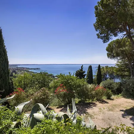 Agave With View Bardolino